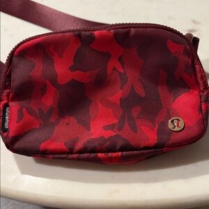 Lululemon Burgundy bag